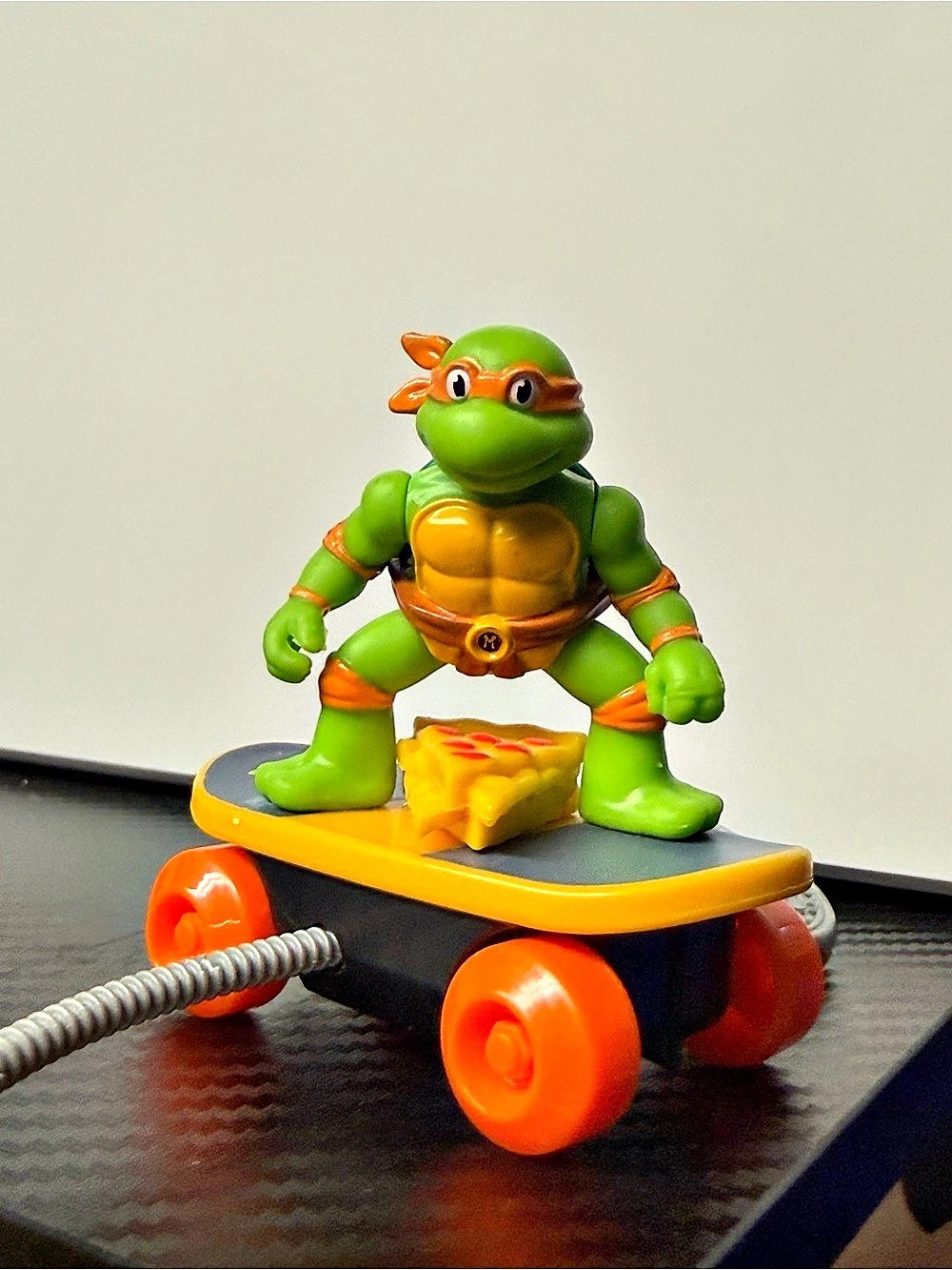 Teenage Mutant Ninja Turtles Switch Kick Skaters - Michelangelo Green & Orange